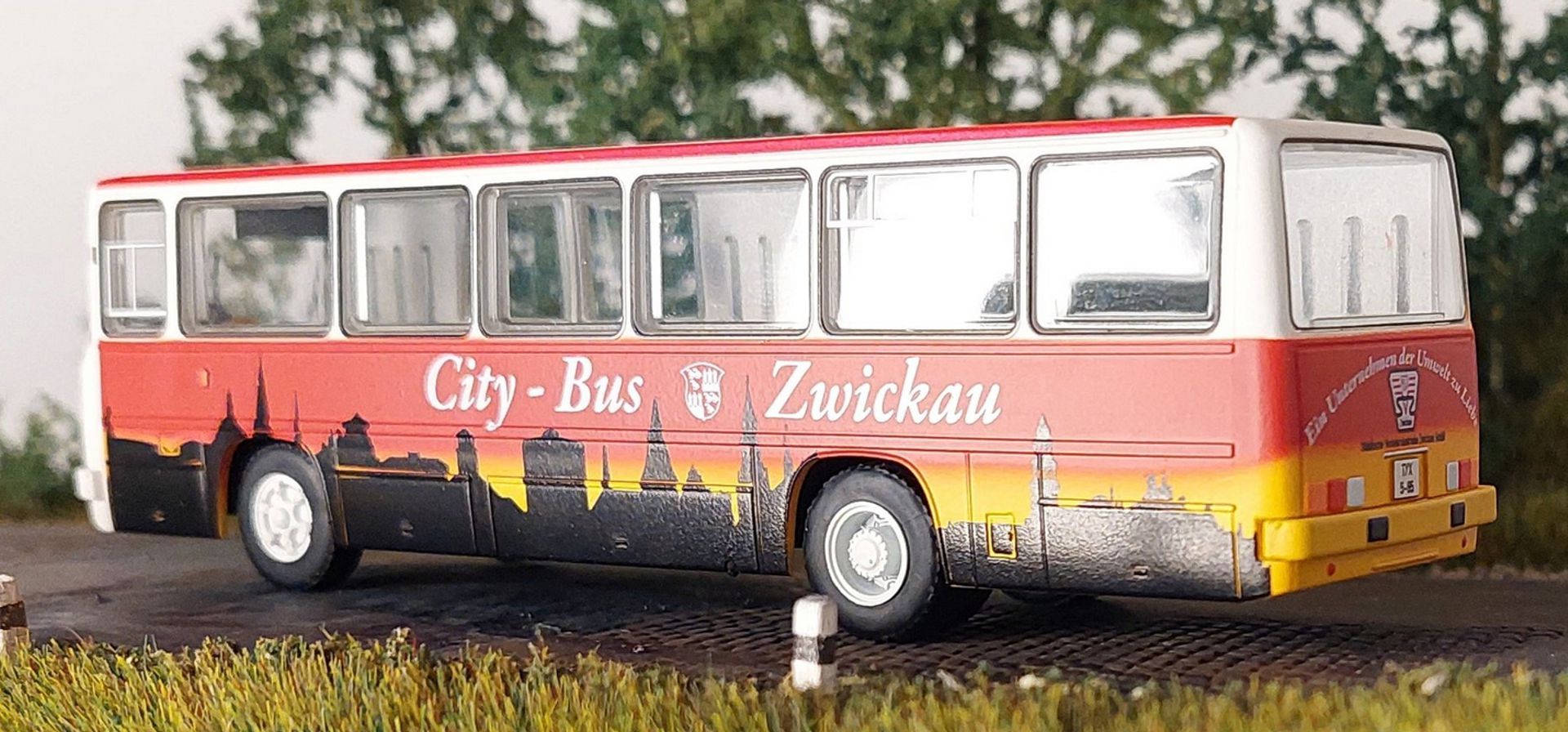 Brekina 03-376 - Ikarus 260.02 Stadtbus SVZ Zwickau 'City Bus'
