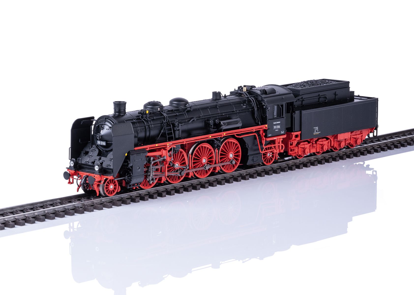 Märklin 38190 - Dampflok 19.0 'Sachsenstolz', 19 016, DR, Ep.III, MFX+-Sound