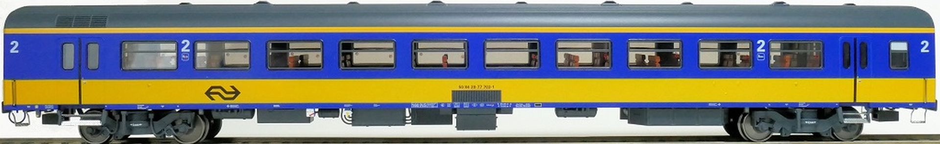 Exact-Train EX11165 - Personenwagen ICR, B, Originalversion, NS, Ep.IV, mit Innenbel. und Figuren