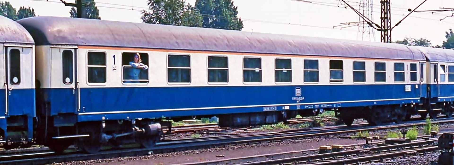 ACME AC 52220 - Personenwagen UIC-X Am203, 1.Klasse, DB, Ep.IV