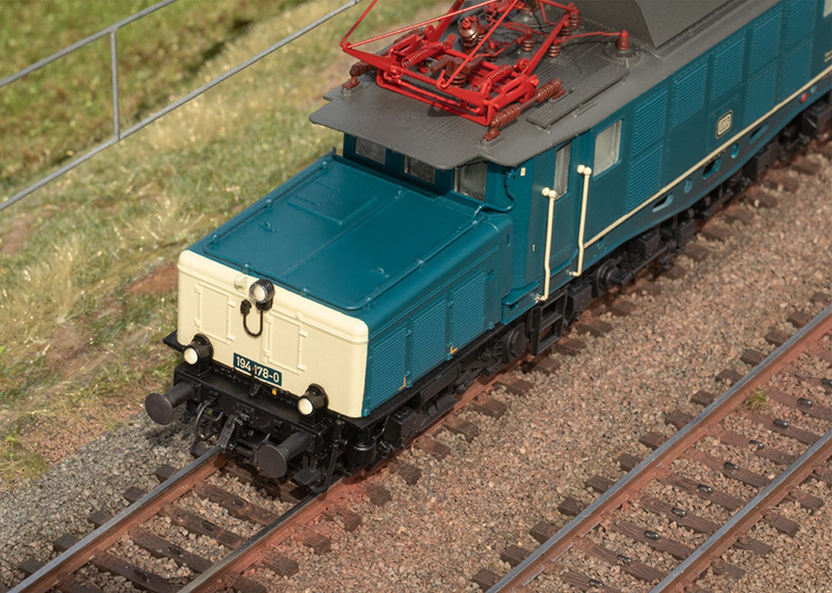 Märklin 39994 - E-Lok 194 178-0, DB, Ep.IV, MFX+-Sound Märklin 39994 - E-Lok 194 178-0, DB, Ep.IV, MFX+-Sound