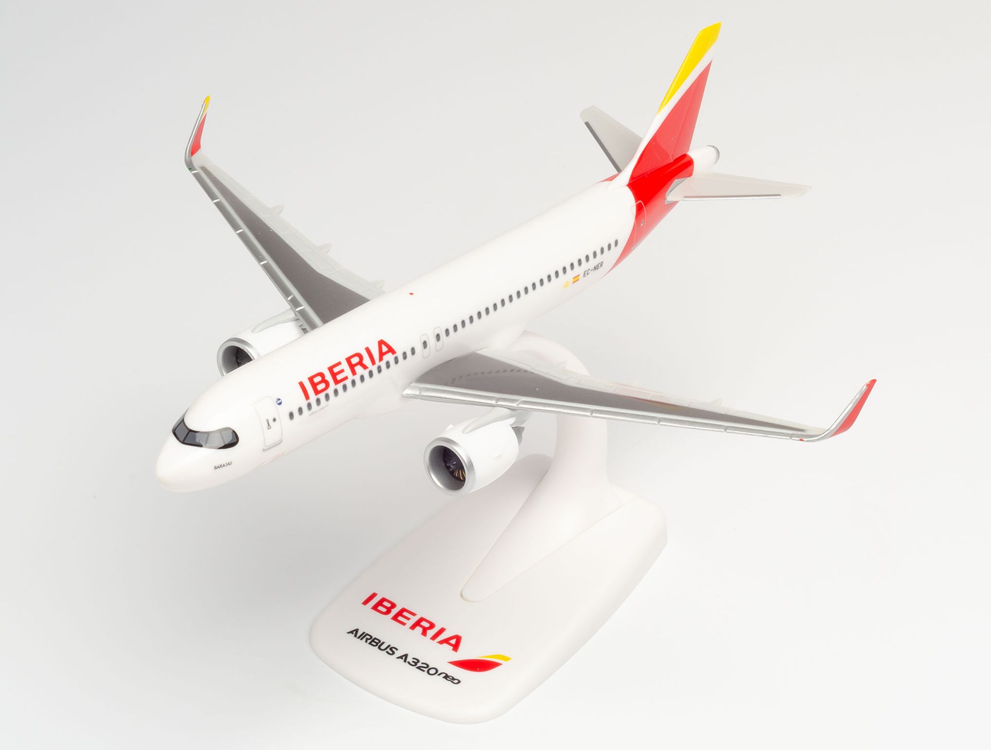 Herpa 613064 - Iberia Airbus A320 neo – EC-NER "Barajas"