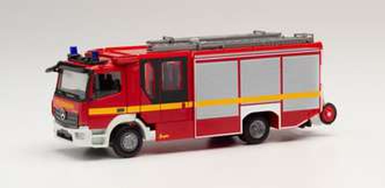 Herpa 095327 - Mercedes-Benz Atego 13 Ziegler Z-Cab 'Feuerwehr'
