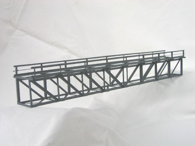 Hack 31150 - KT30 - Unterzugbrücke 30cm, 1-gleisig, grau