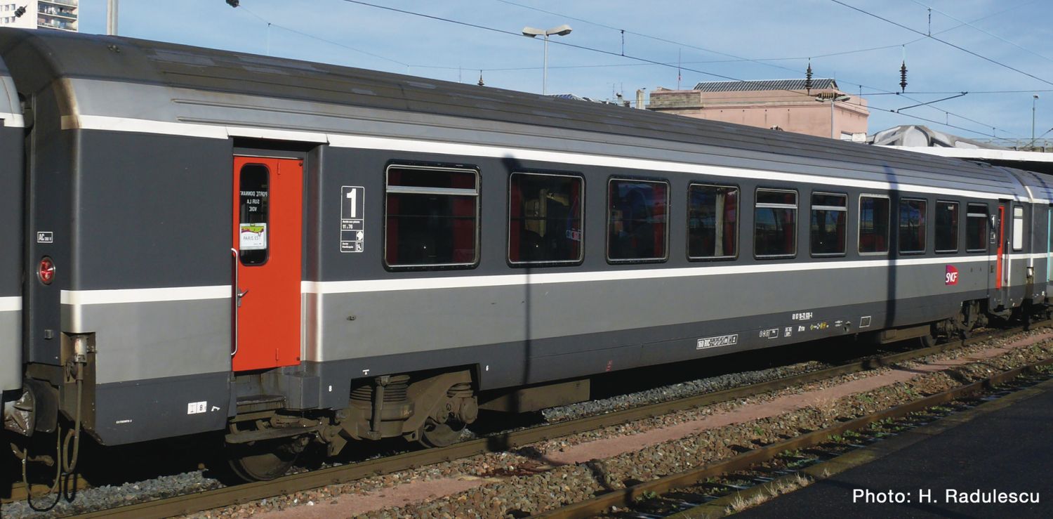 Roco 74537 - Corail-Großraumwagen 1. Klasse, SNCF, Ep.VI
