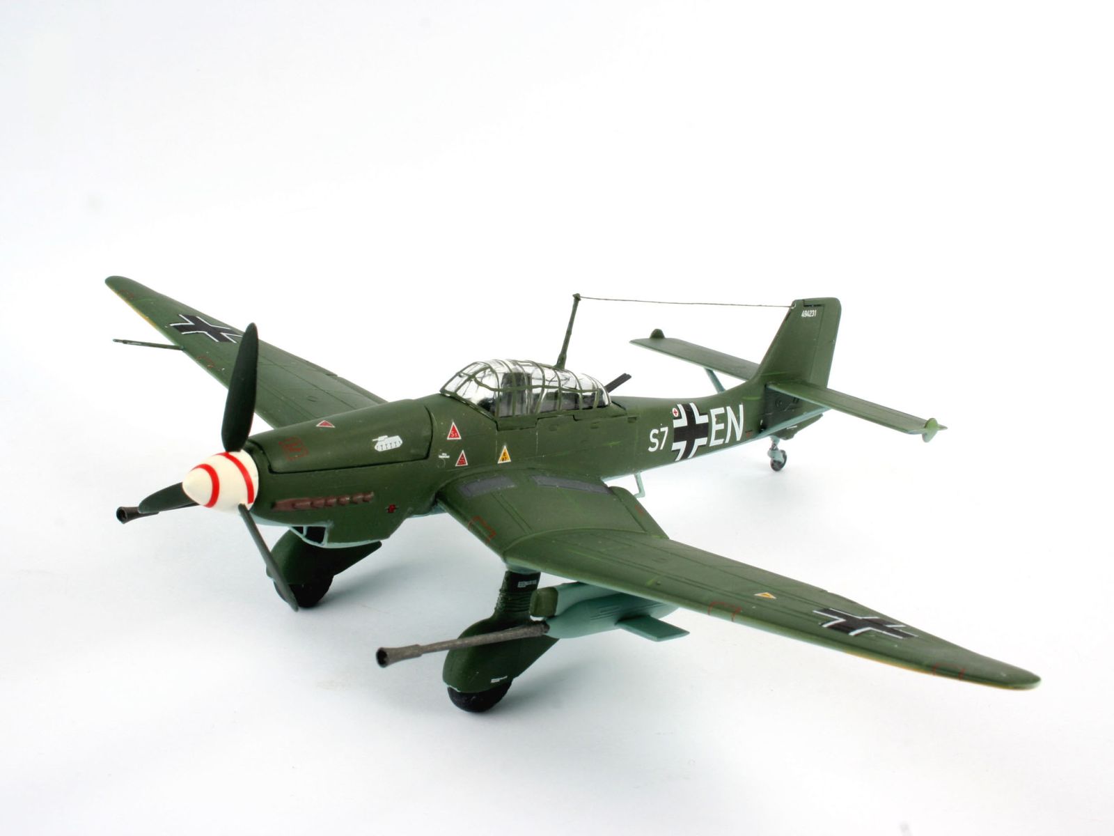 Revell 04692 - Junkers Ju 87 G/D Tank Buster Revell 04692 - Junkers Ju 87 G/D Tank Buster