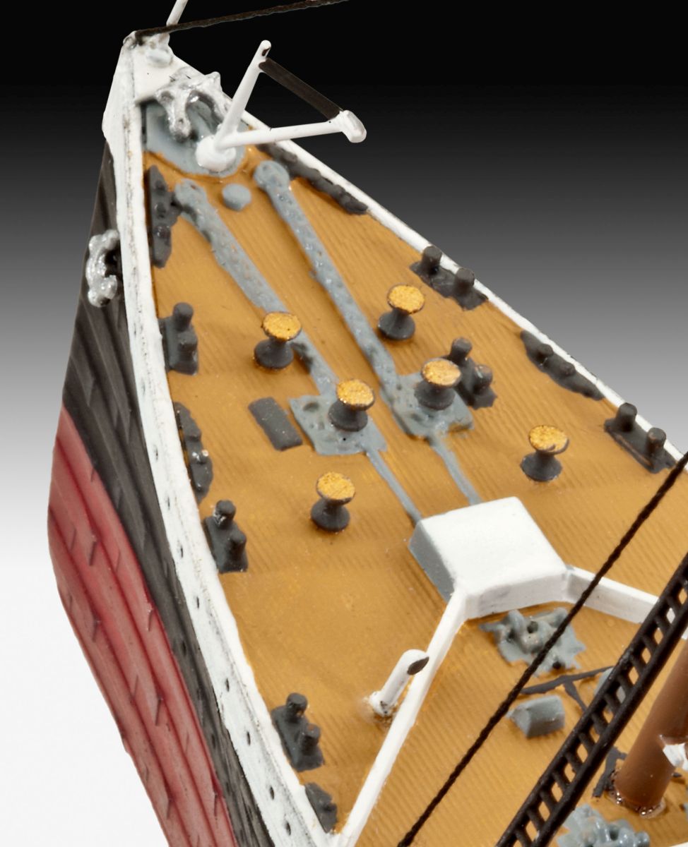 Revell 05210 - R.M.S. TITANIC