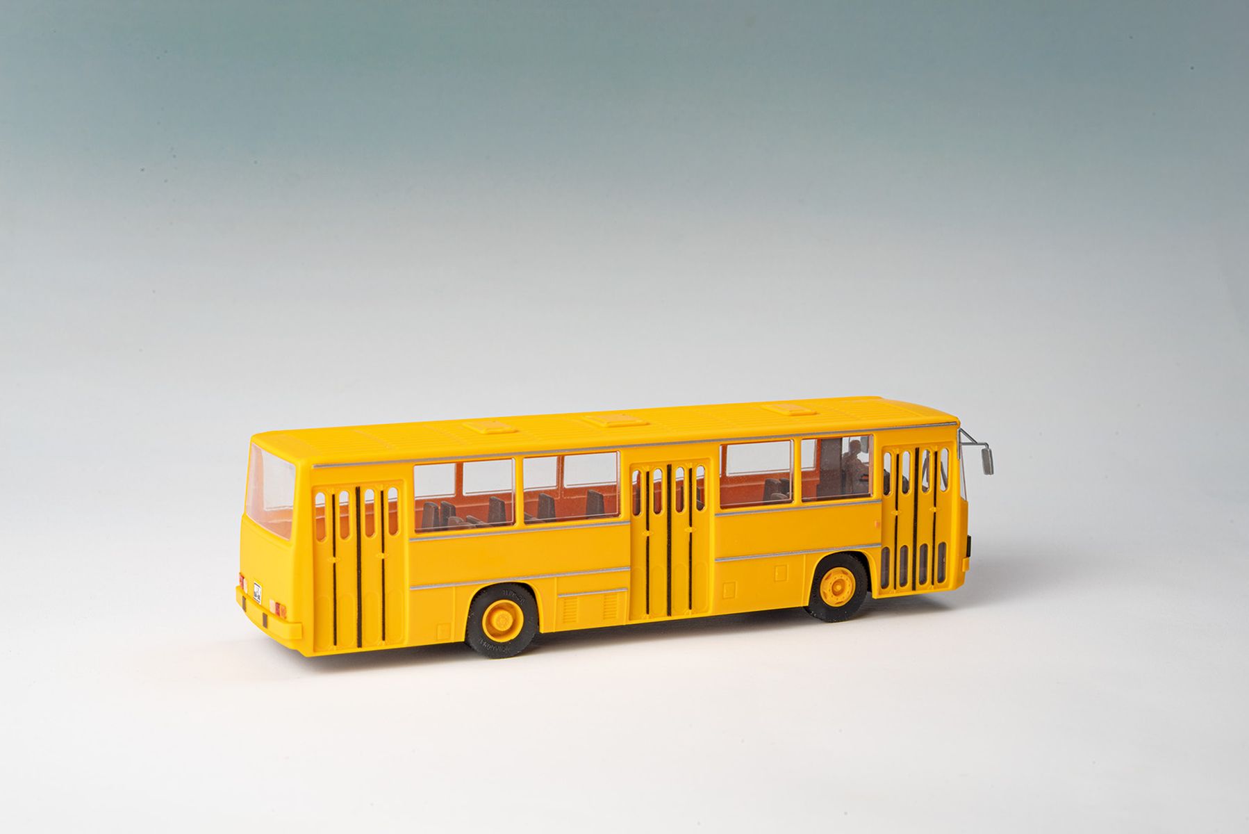 mini-car 66055 - Ikarus 260 Stadtomnibus, bedruckter Bausatz