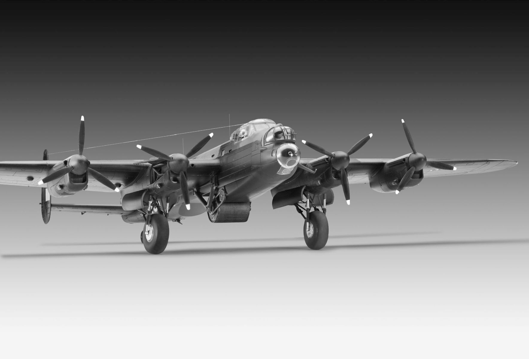 Revell 04295 - Lancaster B.III "DAMBUSTERS"