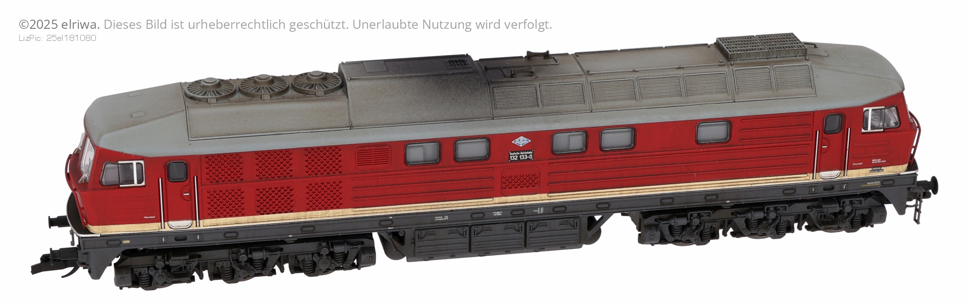 Tillig 502436-ZHK-GA - Diesellok 132 133-0, Auslieferungszustand, DR, Ep.IV, DC-Sound, elektr. Kupplungen, gealtert