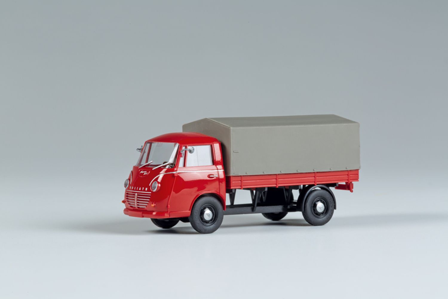 mini-car 66022 - Goliath Pritschenwagen Plane hellrot - Fertigmodell