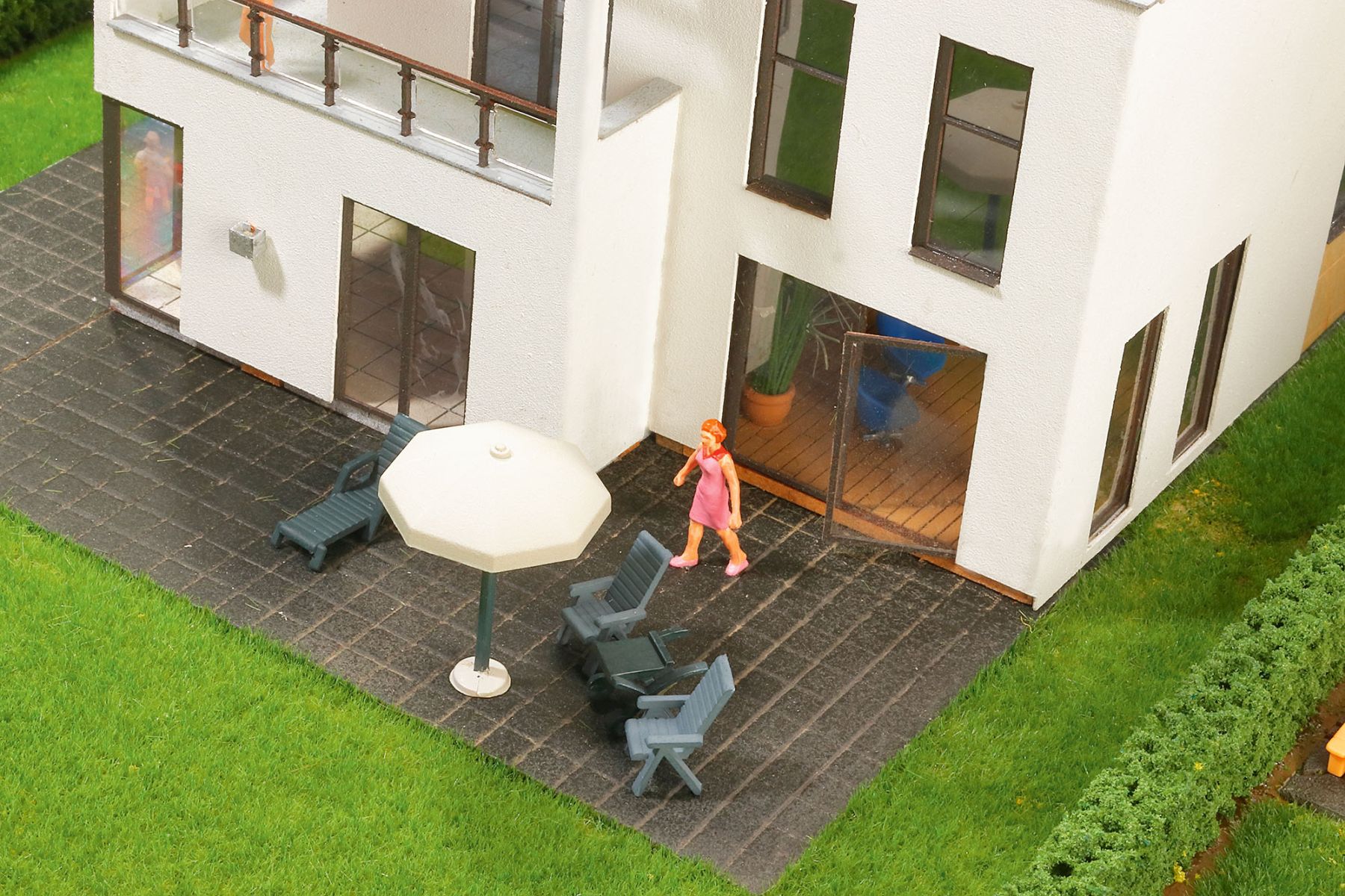 Kibri 38338 - Kubushaus Anna mit Balkon - Polyplate Bausatz Kibri 38338 - Kubushaus Anna mit Balkon - Polyplate Bausatz