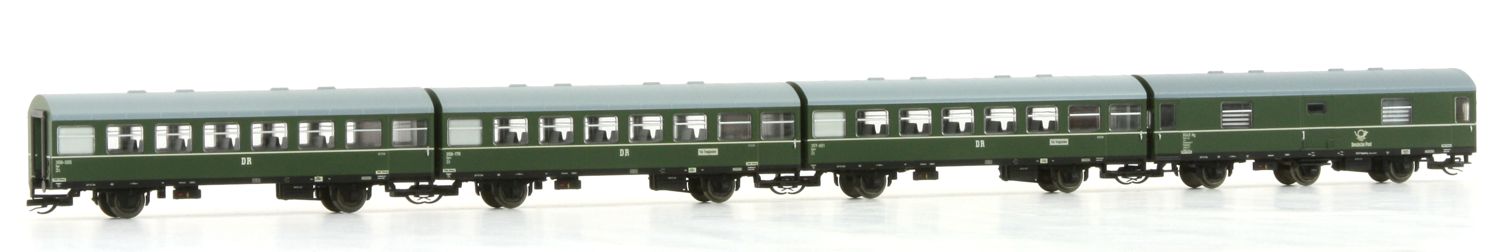 Arnold HN9510 - 4er Set, 3 Rekowagen und Postwagen, DR, Ep.III