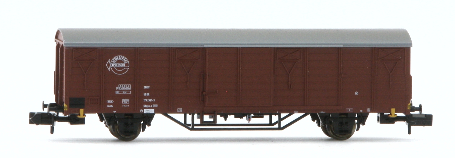 Trix 18902 - 3er Set gedeckte Güterwagen, DR, Ep.IV 'Expressgut'