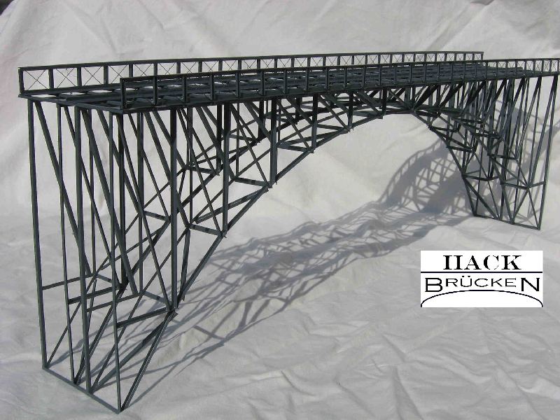 Hack 15101 - H60-2-b - Hochbogenbrücke 60cm, 2-gleisig, blau