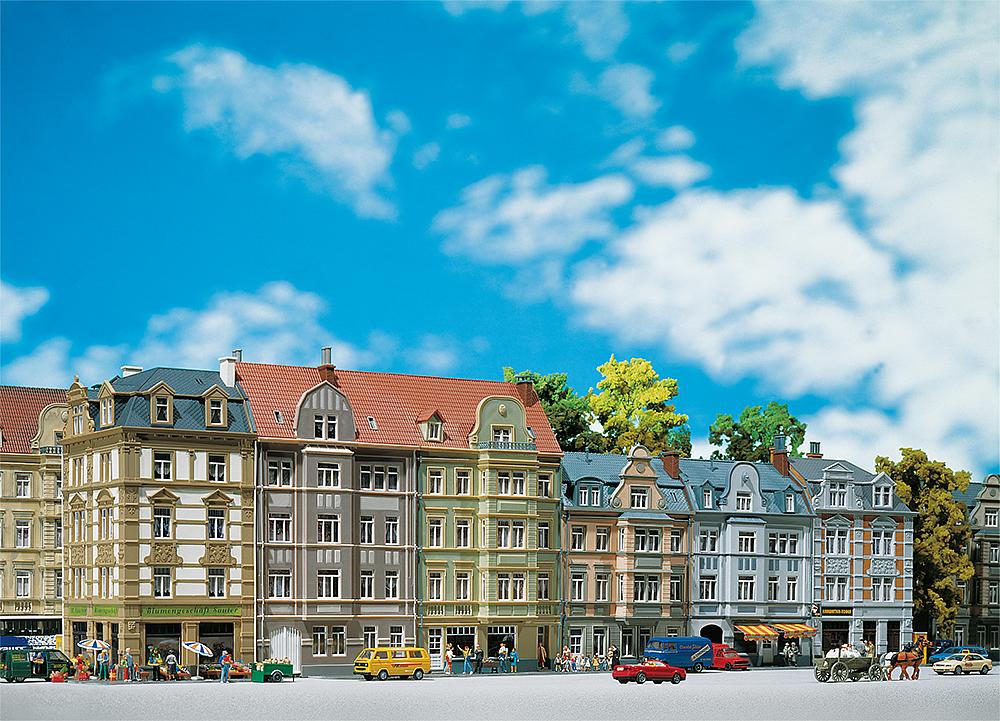 Faller 130915 - Stadthäuserzeile Goethestraße Faller 130915 - Stadthäuserzeile Goethestraße