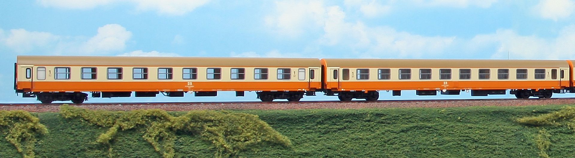 ACME AC 55299 - 5er Set Personenwagen Ame/Bme 'Städte-Express', DR, Ep.IV, Set A