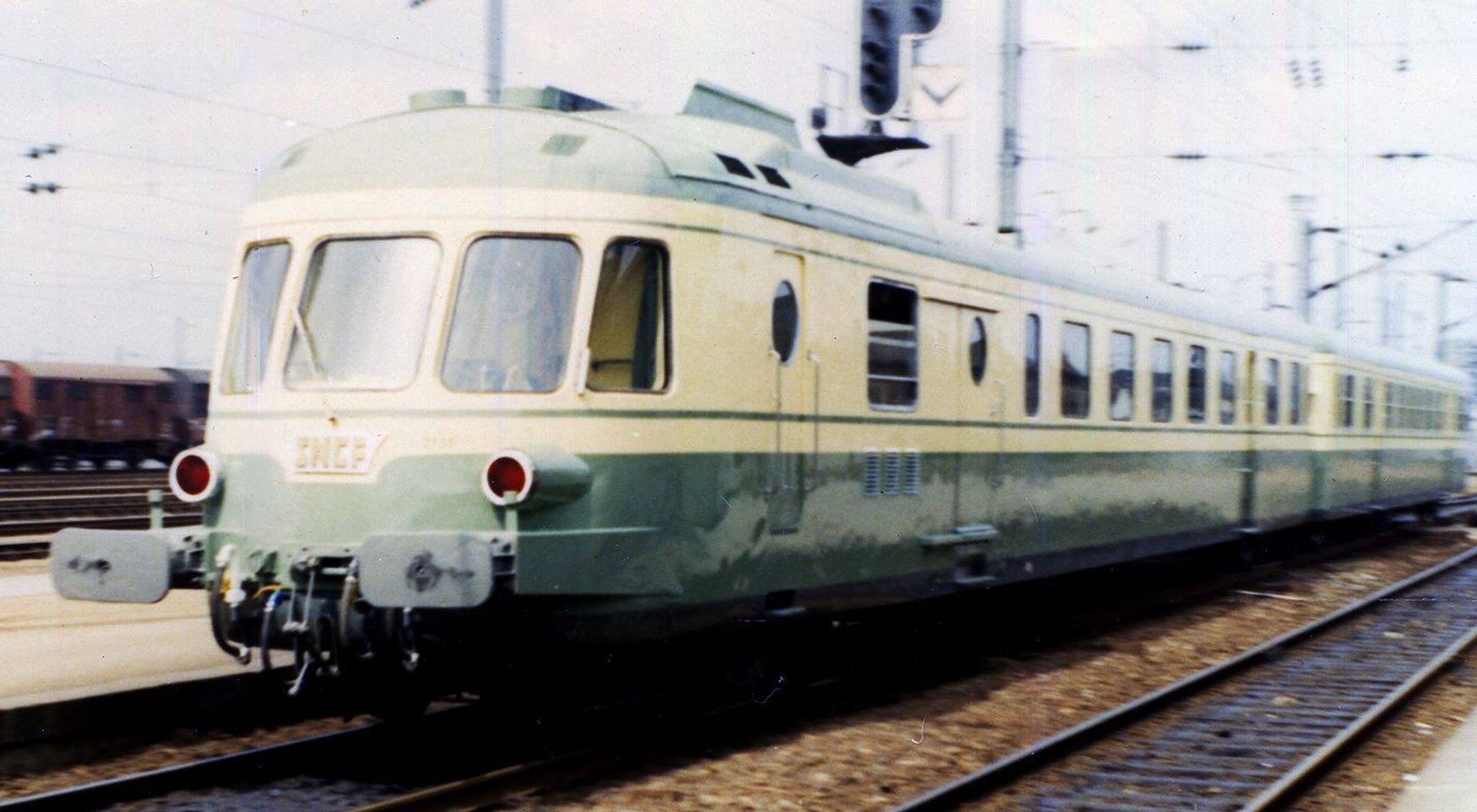 Jouef HJ2462 - Triebwagen RGP mit Beiwagen, originale Farbgebung, SNCF ...