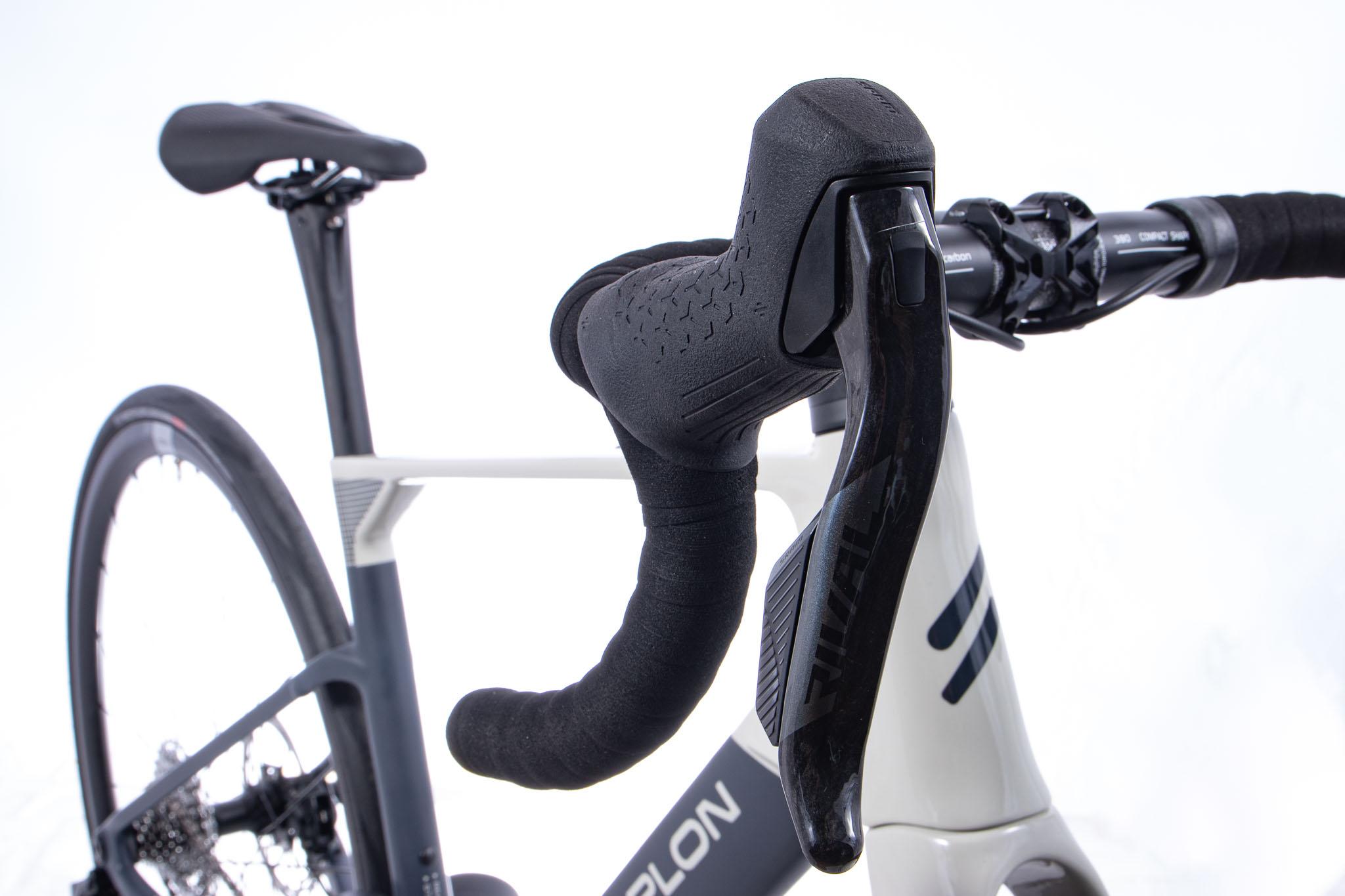 Kiaro Expert AXS Di28 Rh58cm Diamant 24K