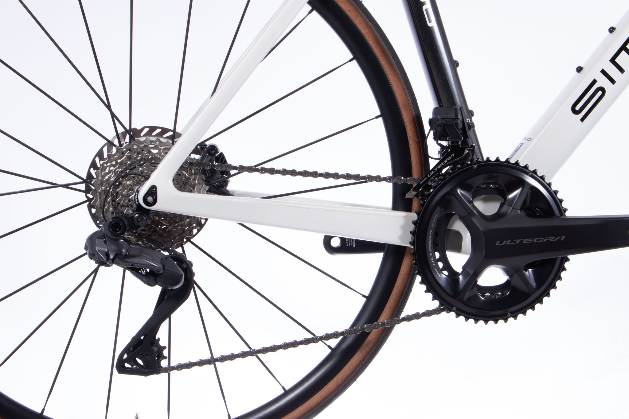 Pavo IV Ultegra Di2 Di28 Rh52cm Diamant 24K