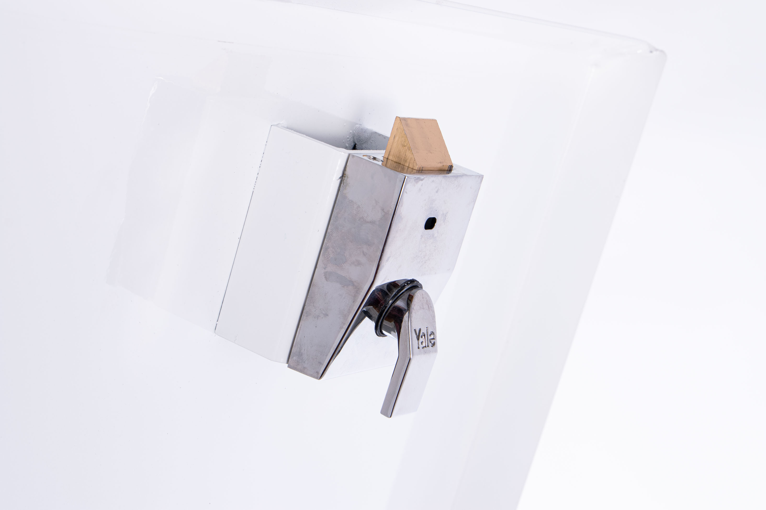 Aluminium Box L + YALE lock Aluminium Box L + YALE lock