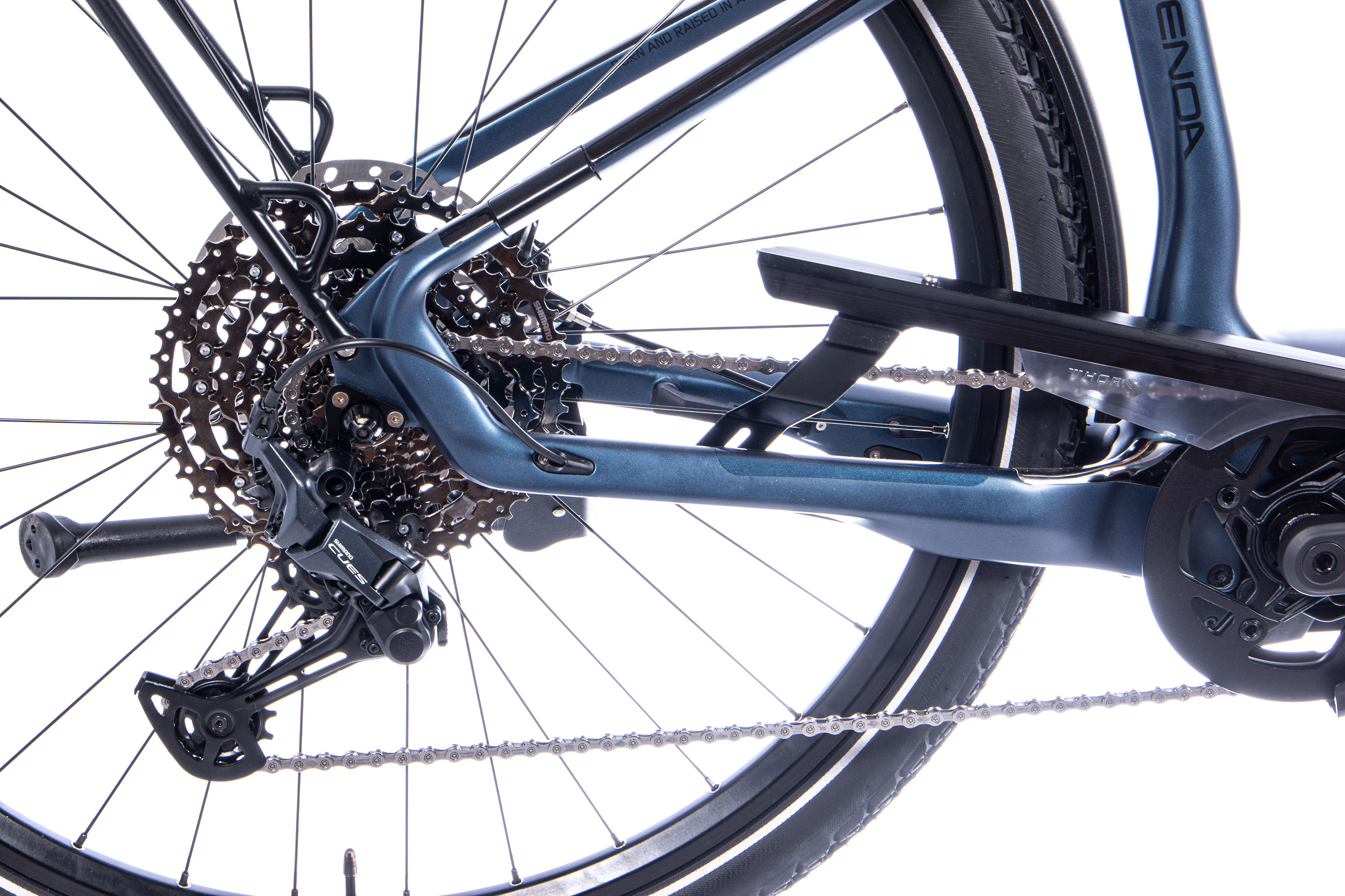 Chenoa CX Cues Di28 Rh46cm Diamant 11K 625Wh Chenoa CX Cues Di28 Rh46cm Diamant 11K 625Wh