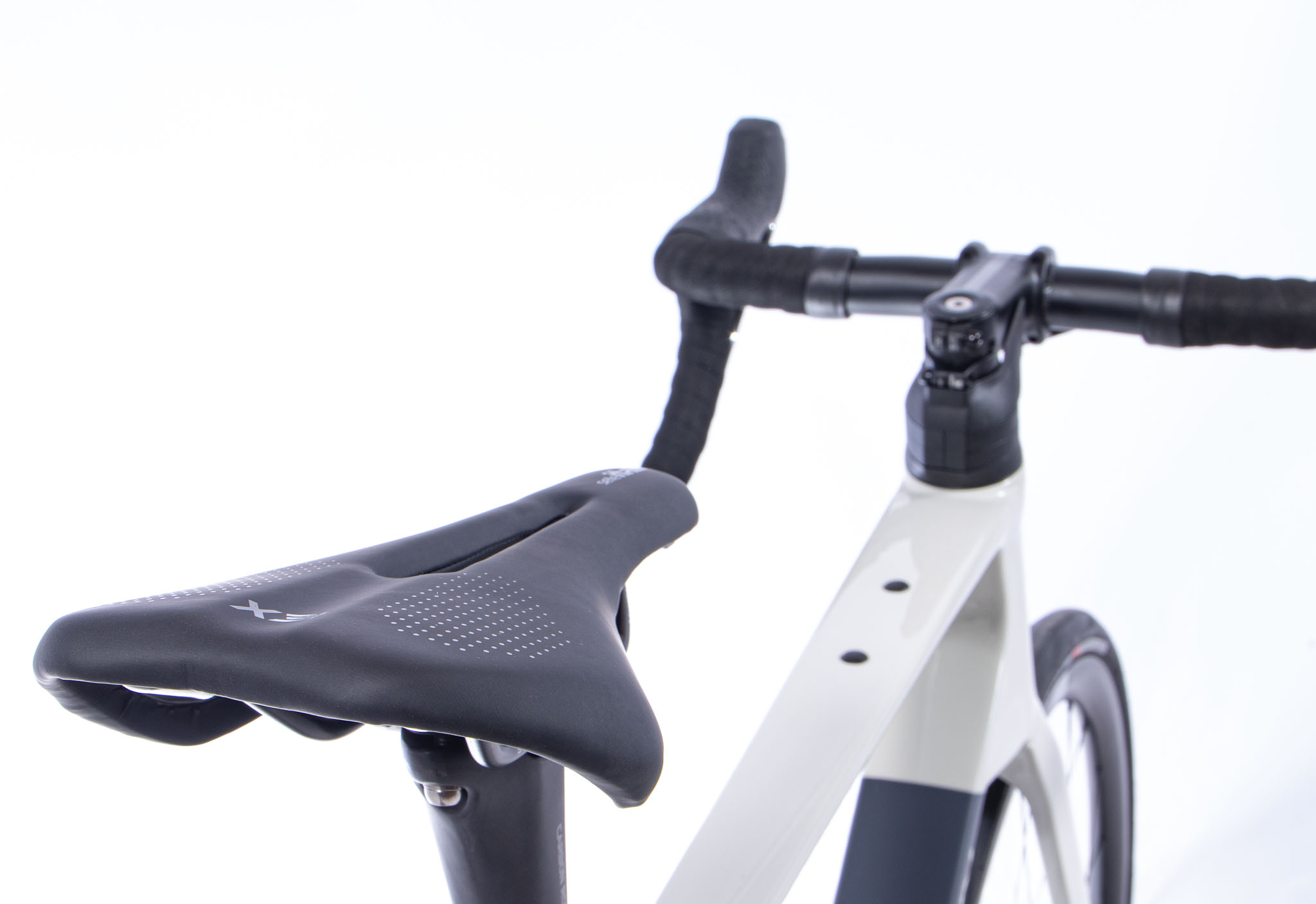 Kiaro Expert AXS Di28 Rh58cm Diamant 24K