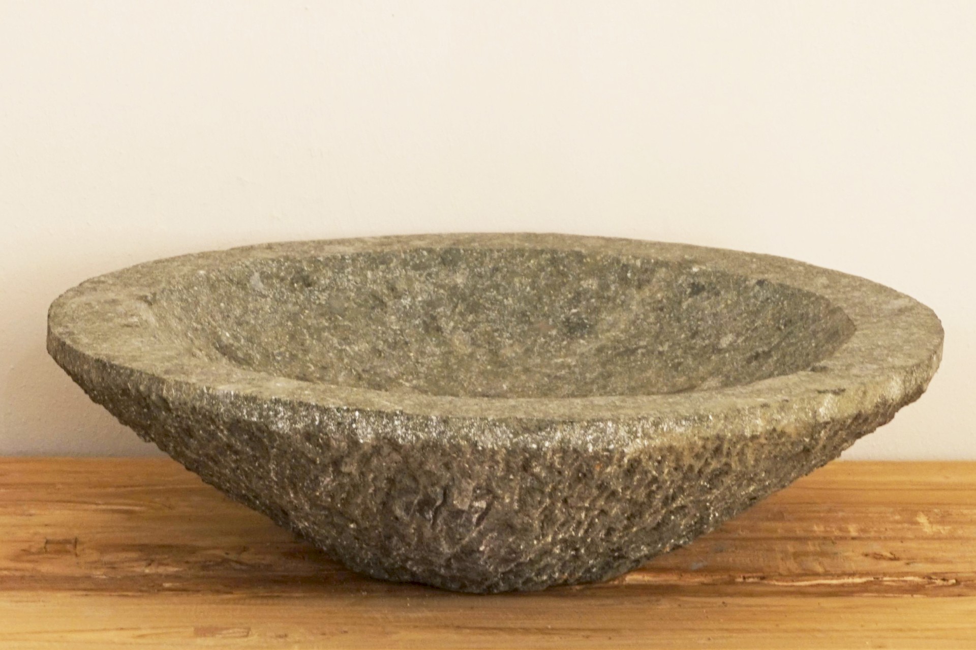 Große Steinschale aus Naturstein Ø50cm Krines Home
