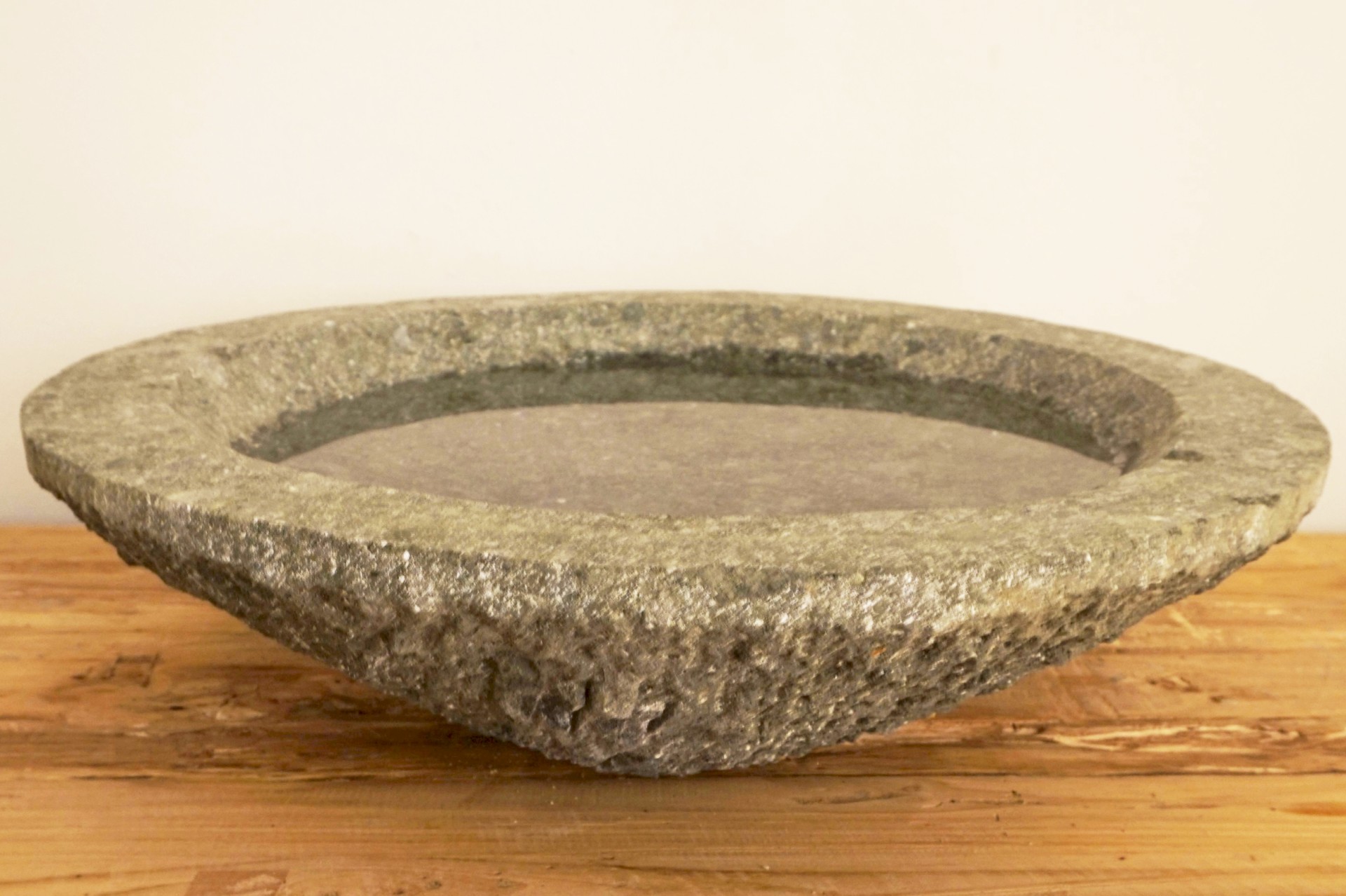 Große Steinschale aus Naturstein Ø50cm Krines Home