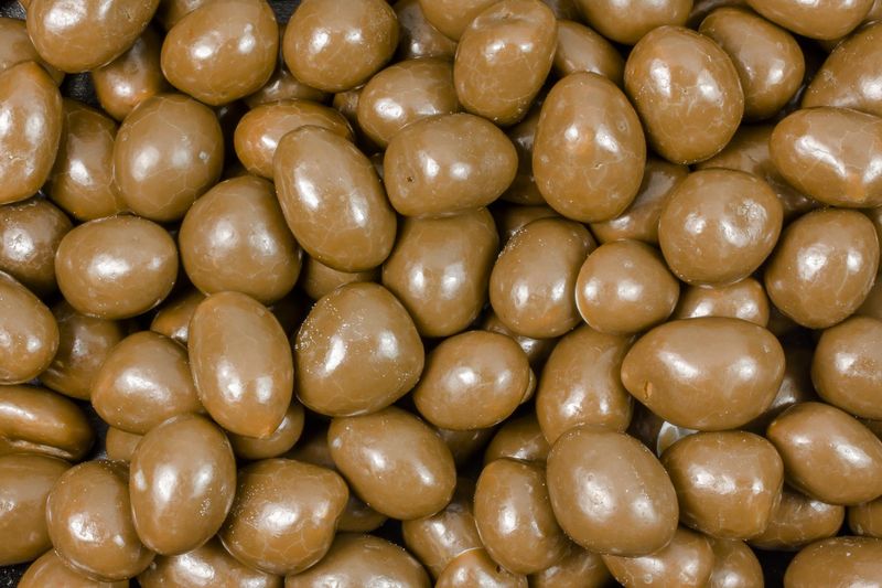Peanuts in Milk Chocolate organic 5kg
