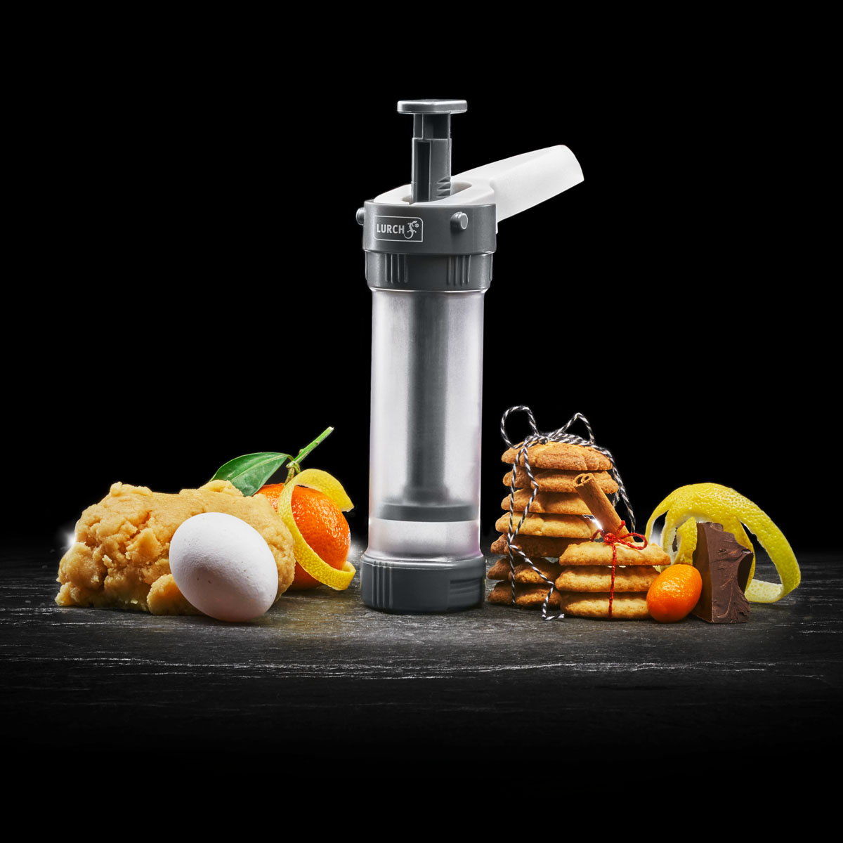 Mit diesem Rezept und der Lurch Gebäckpresse gelingen dir Kekse im Handumdrehen – perfekt zum Verschenken an Familie und Freunde.