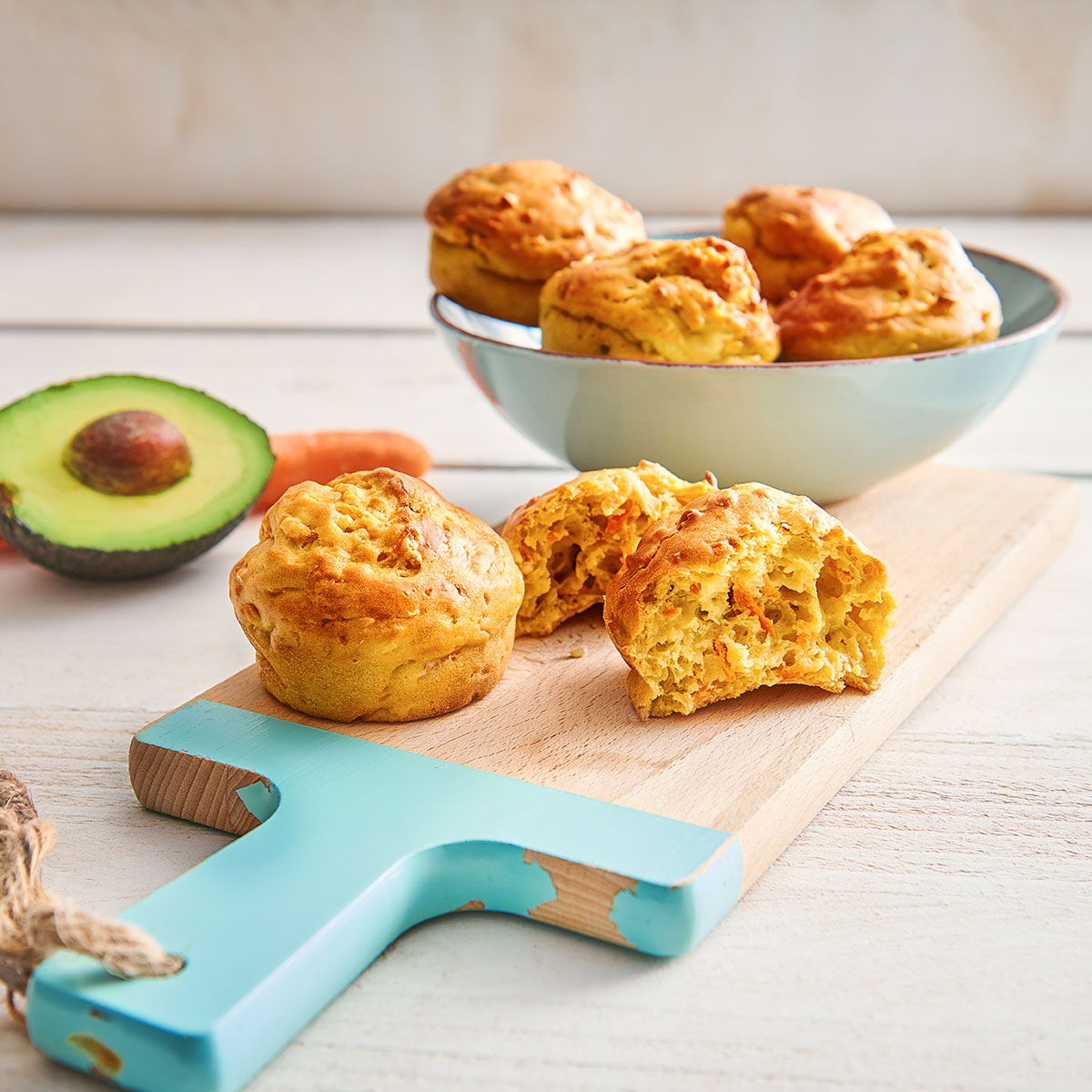 Herzhafte Muffins mit Gemüse und Dinkelmehl – schnell in der Lurch Muffinbackform gebacken, gesund und ideal für Schule, Arbeit oder Picknick.