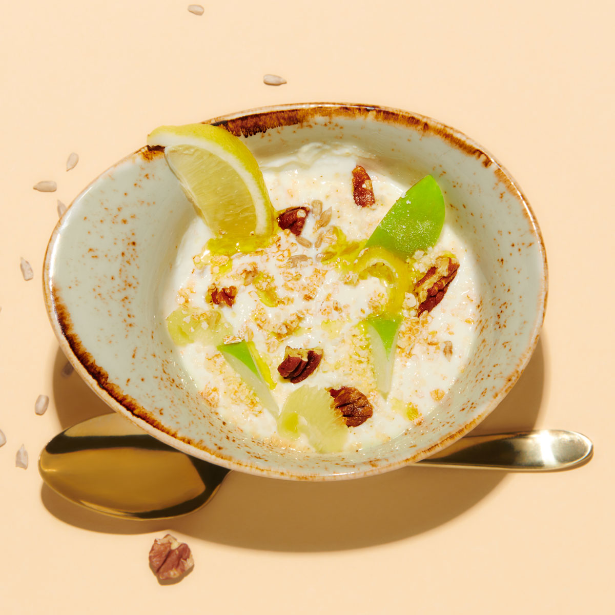 Mein Müsli Balance ist eine gesunde selbstgemachte Mischung ohne künstliche Zusätze, die du nach Belieben verfeinern kannst – für einen ausgewogenen Start in den Tag. Zubereitet mit dem Lurch Multi-Mixer Maxi.