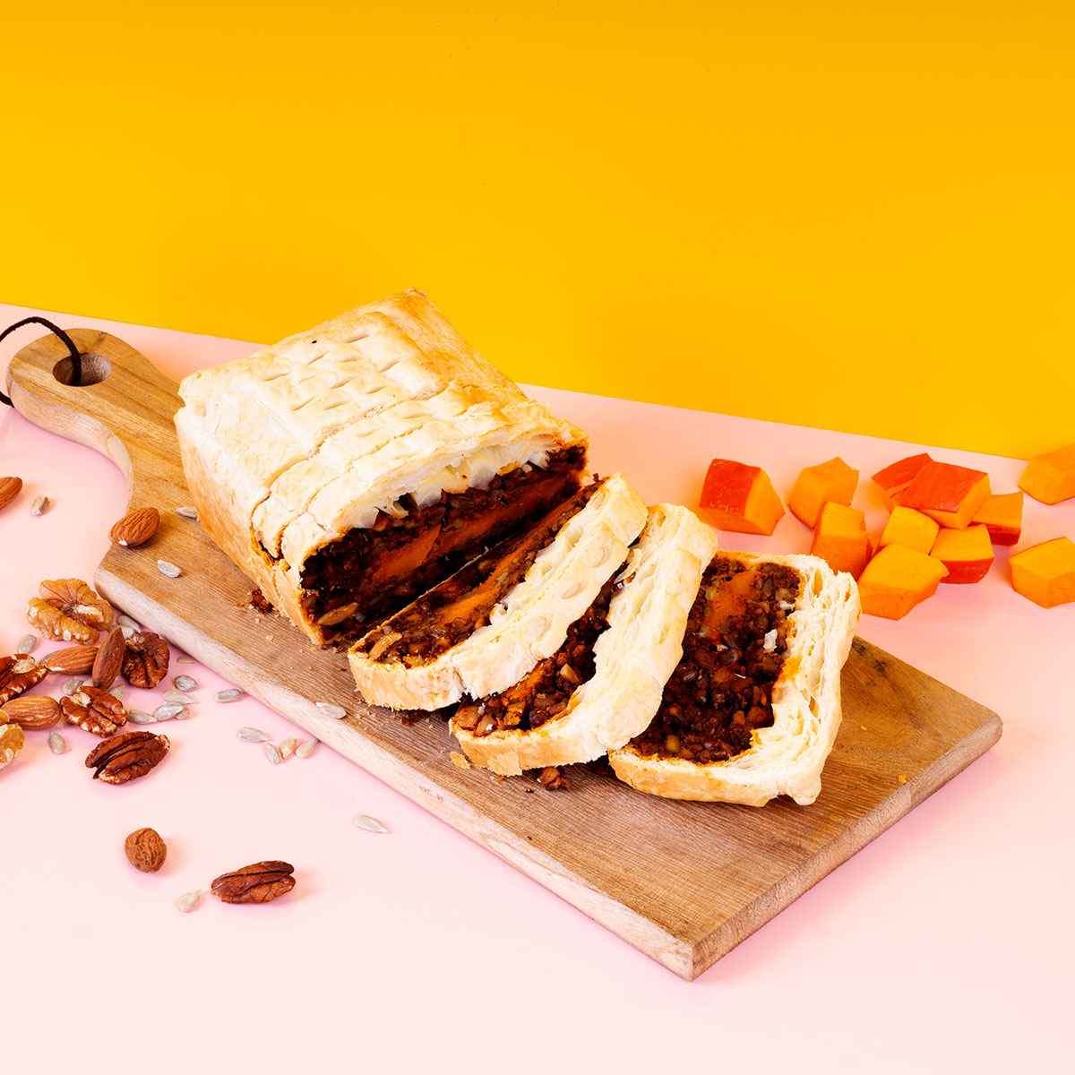 Buntes, veganes Gemüsegericht voller Aromen, Ideen und Kreativität – ein echter Beweis für die Vielfalt pflanzlicher Küche.