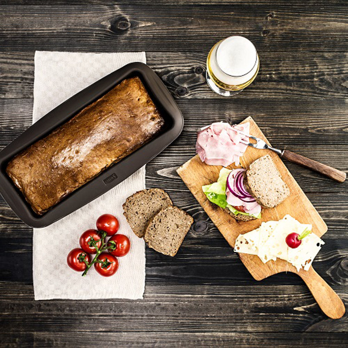 Mischbrot aus der Lurch Kastenform: Roggen, Weizen, Sauerteig – ein Brot mit knuspriger Kruste und saftiger Krume. Herzhaft oder süß belegt einfach lecker!