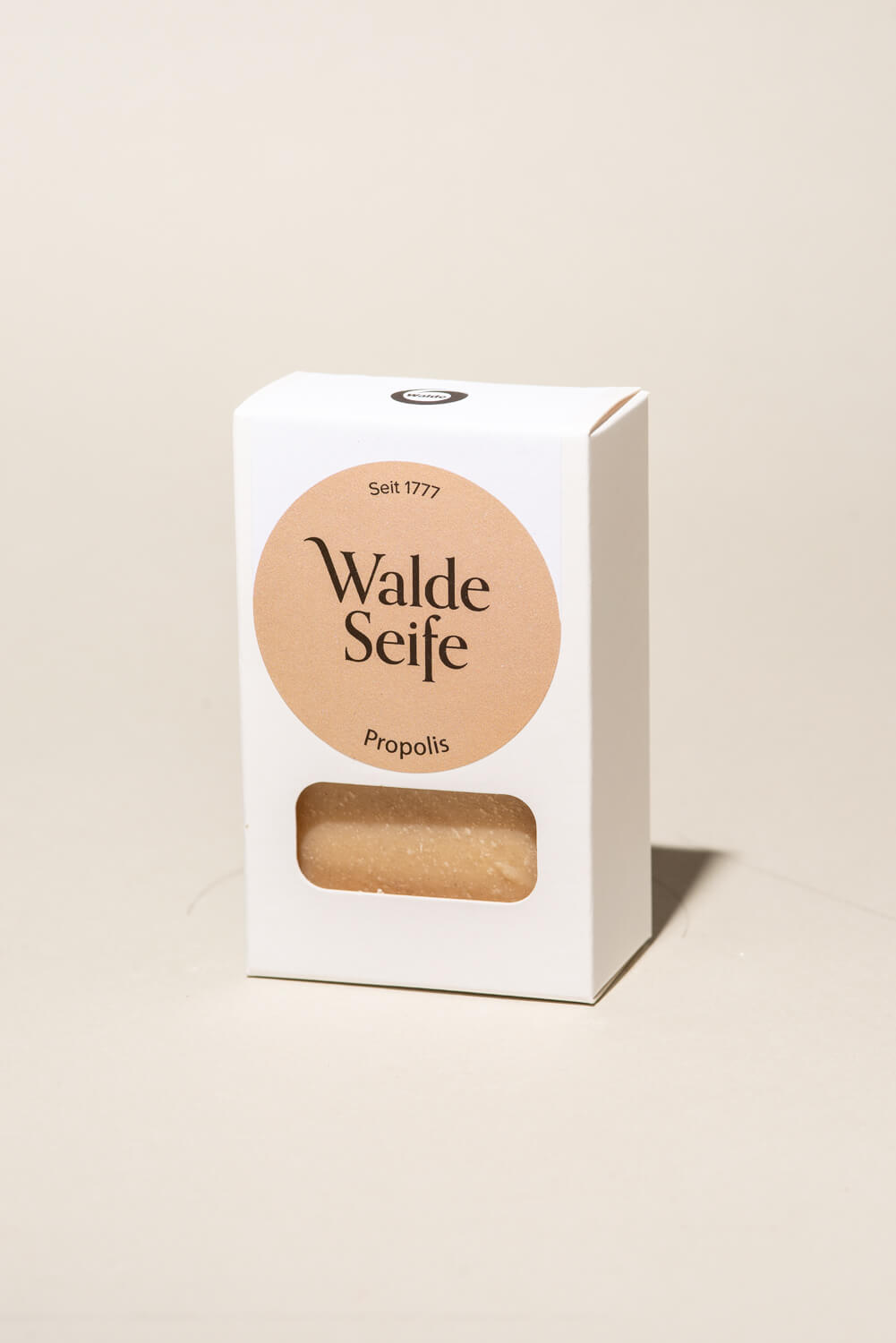 walde-seife-handgeschopfte-seife-propolis Gesicht, Kopf, Person, Kosmetik