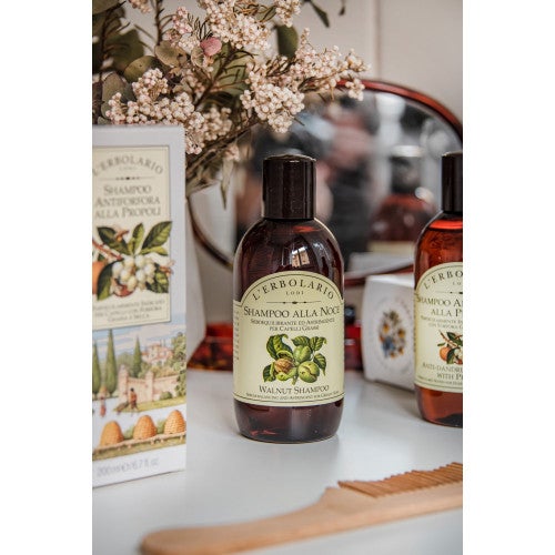 WALNUSS Shampoo f. fettige Kopfhaut