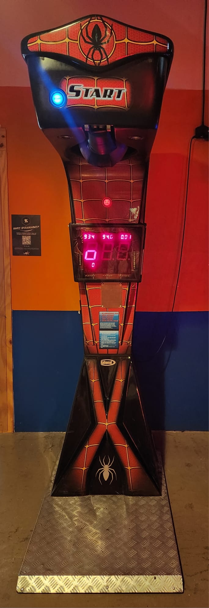 Arcade-Maschine 'Boxer Spider' - Spannende Retro-Gaming-Erfahrung in Spielcenter
