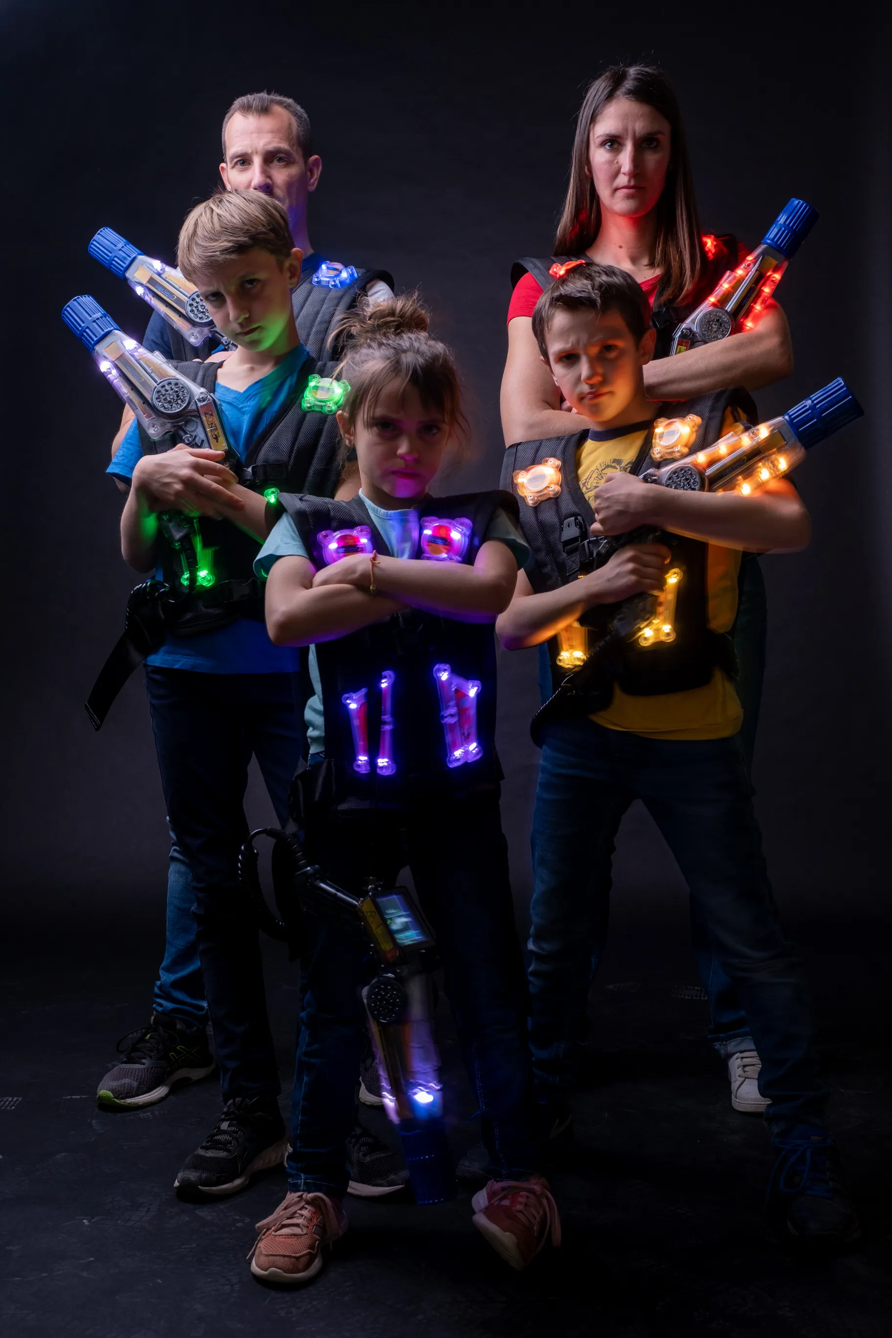 Familien-Lasertag in der Zone Arena – Spaß, Action und Teamwork für alle Generationen