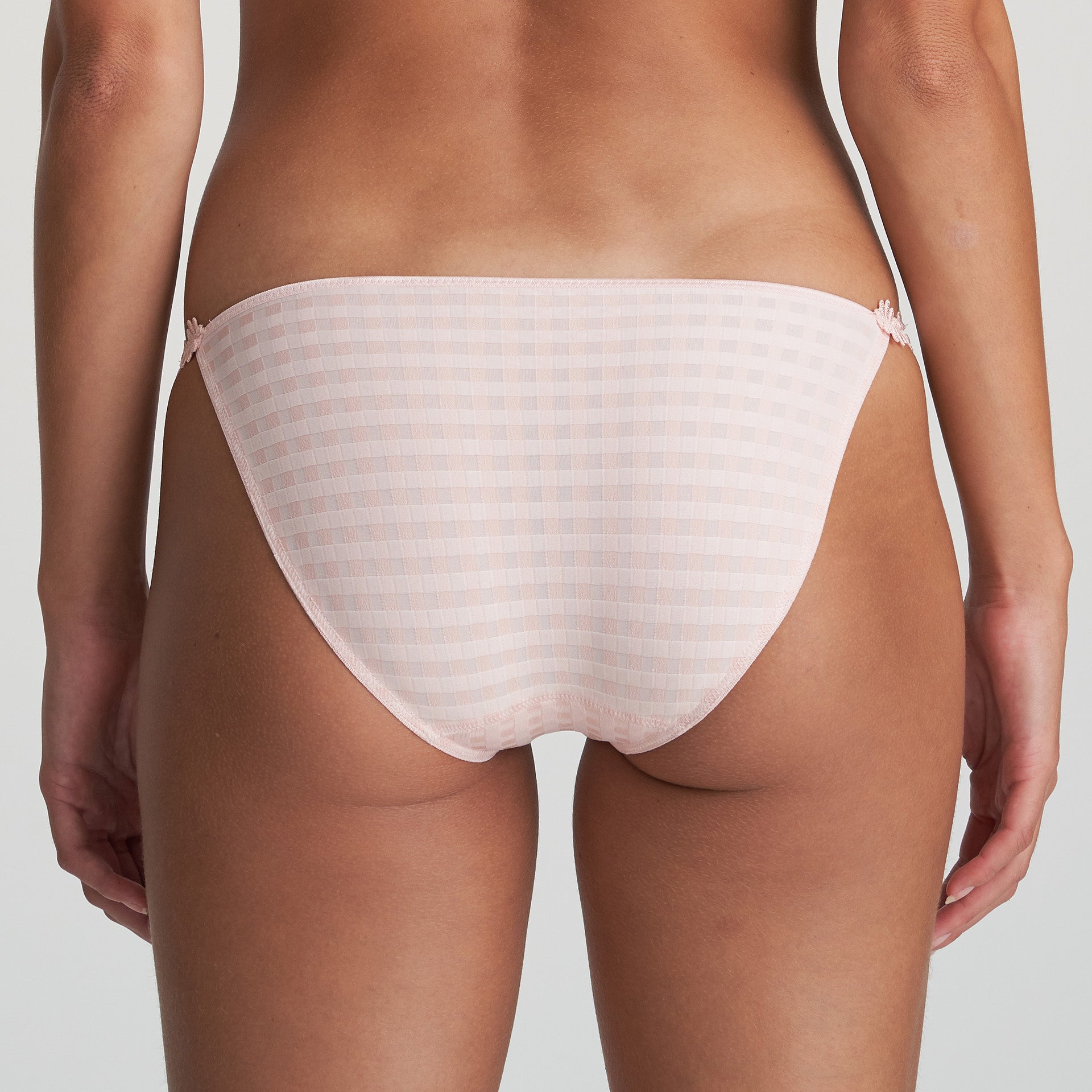 231_Packshot_0500412PEP-557698421-ORIGINAL_0.jpg