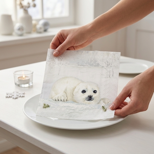 20 Servietten Seal - Süße Babyrobbe im Schnee 33x33cm