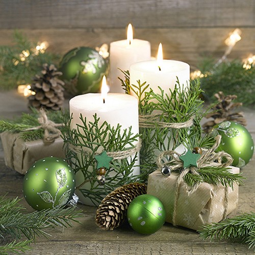 20 Servietten Snuggery - Kerzen und Weihnachtsdekoration 33x33cm