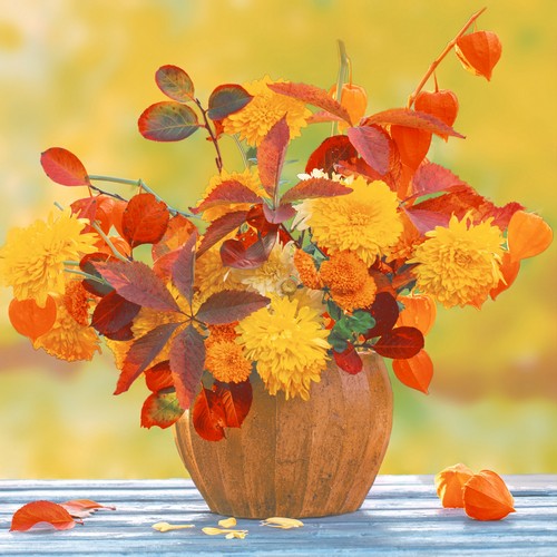 20 Servietten Autumn whisper - Herbstbouquet auf Tisch 33x33cm