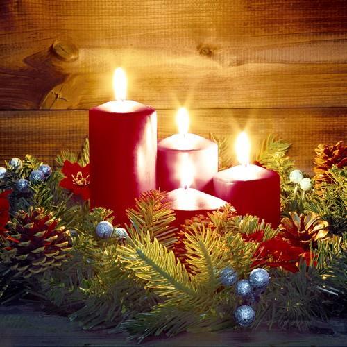 20 Servietten Advent - Adventskerzen im Gesteck 33x33cm