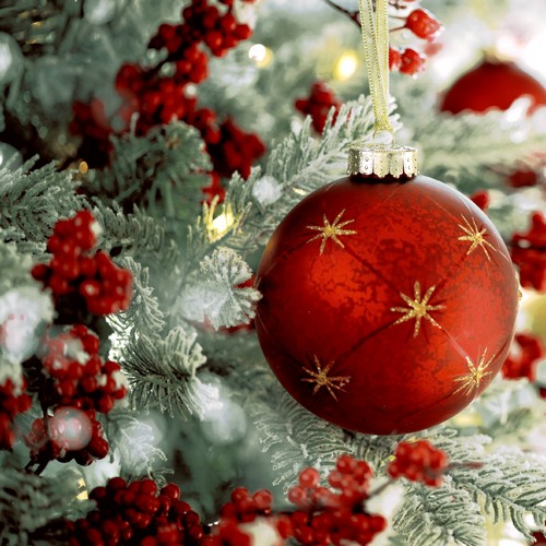 20 Servietten Twinkle Twinkle - Rote Weihnachtskugel 33x33cm