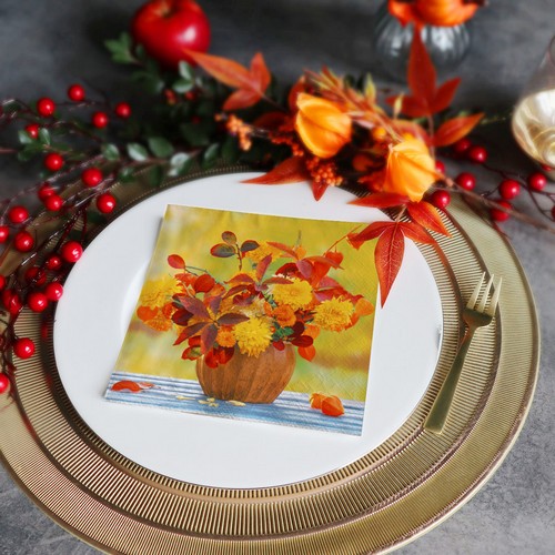 20 Servietten Autumn whisper - Herbstbouquet auf Tisch 33x33cm