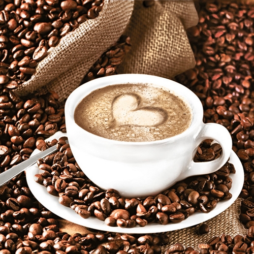 20 Servietten Coffee Lovers - Tasse überflutet von Kaffeebohnen 33x33cm