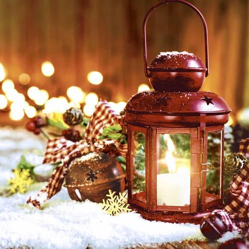 20 Servietten Bright Xmas - Laterne in Winterzeit 33x33cm