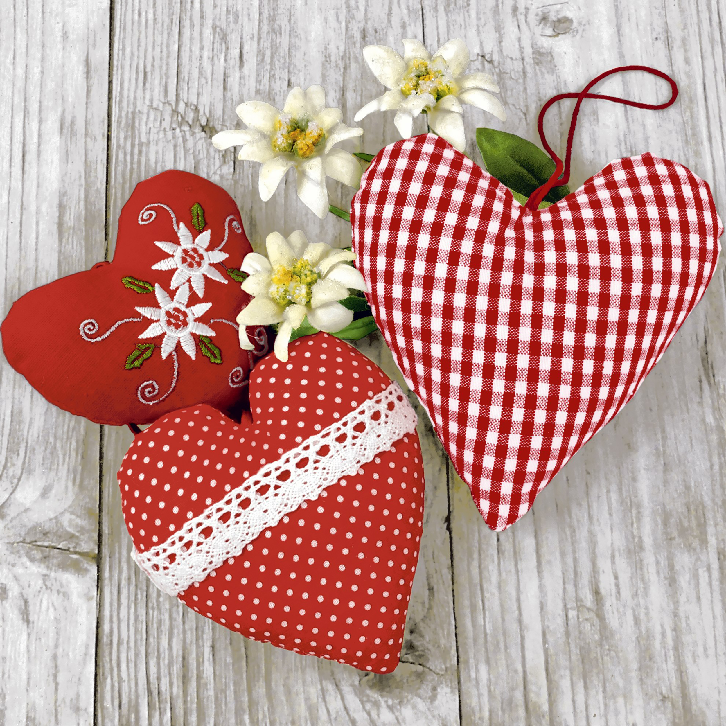 20 Cocktailservietten Bavarian Hearts – Bayrische Stoffherzen 24x24cm