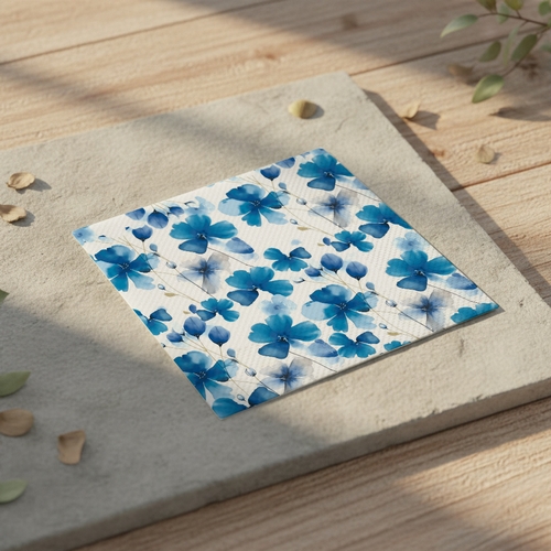 20 Servietten Everbloom blue - Gemalte blaue Blüten 33x33cm